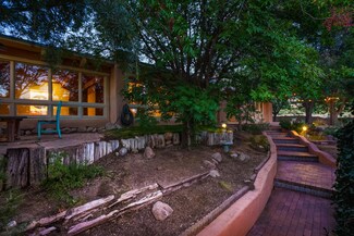 656 Roadrunner Ln NE, Albuquerque, NM 87122