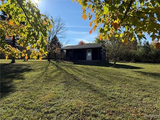 5870 Ashford Hollow Rd, Ashford, NY 14171