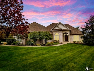 243 Eagle Ct, Monroe, MI 48162