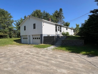 118 Ten Lots Rd, Oakland, ME 04963
