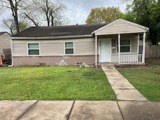 1208 W 3rd St, Irving, TX 75060