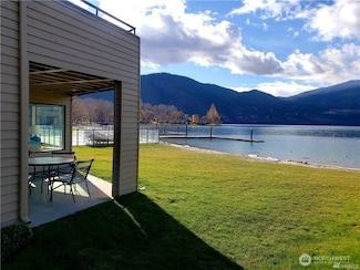 1 Lakeside 701-B, Manson, WA 98831