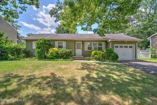 2209 Glen Oak Dr, Forked River, NJ 08731
