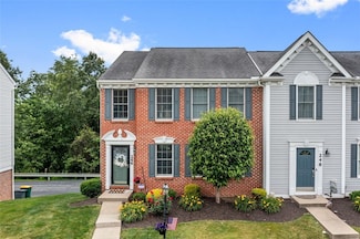 246 Overlook Ct, Coraopolis, PA 15108
