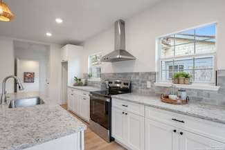 2035 Martin Luther King Dr, San Antonio, TX 78203