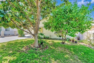 1127 Madera Ave, Menlo Park, CA 94025