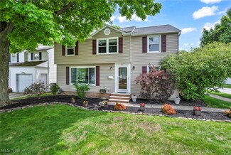 1167 Croyden Rd, Cleveland, OH 44124