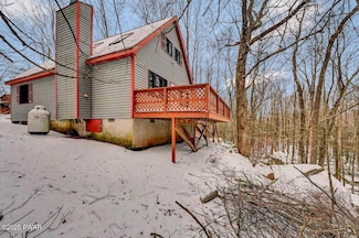 642 Lakeview Dr W, Lake Ariel, PA 18436