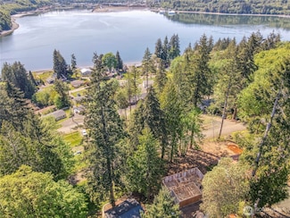 200 E Panorama Dr, Shelton, WA 98584