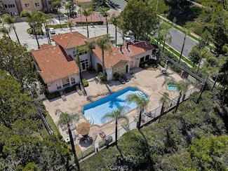 2500 San Gabriel Way Unit 202, Corona, CA 92882