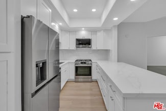 4477 Woodman Ave Unit 207, Sherman Oaks, CA 91423