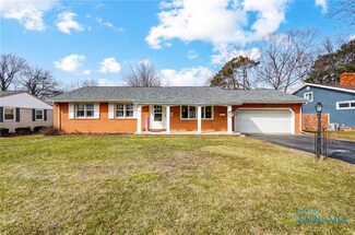 714 Winterhaven Dr, Findlay, OH 45840