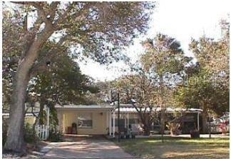 209 Due St E, New Smyrna Beach, FL 32169