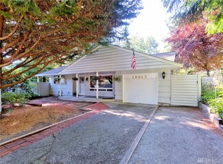 10643 SE 25th St, Bellevue, WA 98004