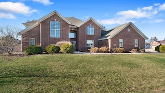 1710 Divine Dr, Rockford, IL 61107
