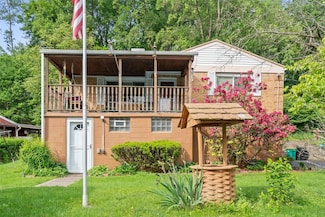 100 Longvue Dr, Pittsburgh, PA 15237