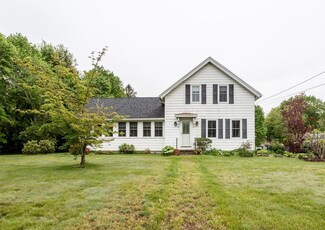 327 Church St, Wood River Junction, RI 02894