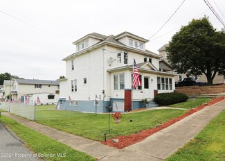 203 Pancoast St, Throop, PA 18512