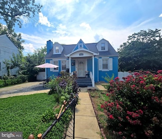 110 Iroquois Way, Oxon Hill, MD 20745