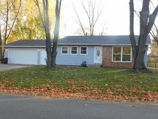 306 Errett Rd, Rochelle, IL 61068