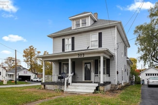 303 Moore Ave, Bellevue, OH 44811