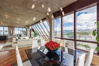 725 Kapiolani Blvd Unit 3903, Honolulu, HI 96813