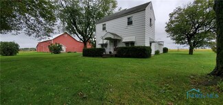 26206 Bradner Rd, Genoa, OH 43430