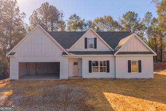 174 Old Milltown Rd, Hartwell, GA 30643