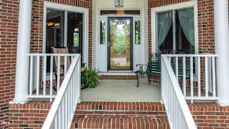 204 Muirfield Ln, Clayton, NC 27527