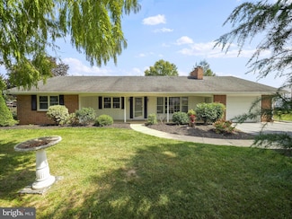10909 Stuart Dr, Williamsport, MD 21795