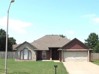802 S Rock Hollow Ct, Stillwater, OK 74074