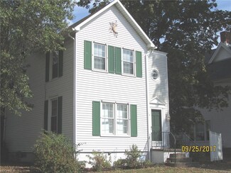 724 N Market St, Lisbon, OH 44432