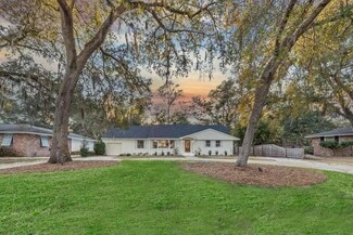 509 Postell Dr, Saint Simons Island, GA 31522