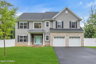 10 Willow Ave, Matawan, NJ 07747