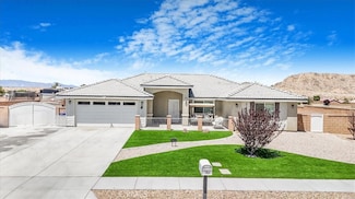 17993 Mondamon Rd, Apple Valley, CA 92307