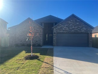 7207 SW Walnut Grove Ave, Bentonville, AR 72712