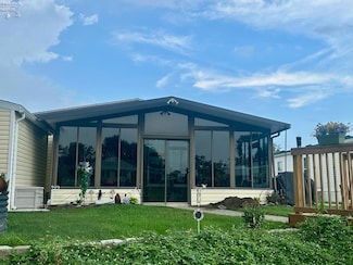 2860 W Rising Sun Rd, Port Clinton, OH 43452