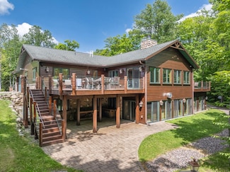 10294n Dump Rd, Oma, WI 54547