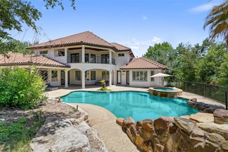 2404 University Club Dr, Austin, TX 78732