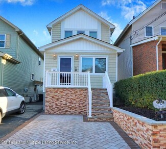 161 Fisher Ave, Staten Island, NY 10307