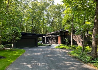 7 Trotting Horse Dr, Lexington, MA 02421