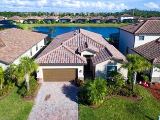 3654 Treasure Cove Ct, Naples, FL 34114