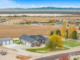 13228 Crescent Dr, Nampa, ID 83686