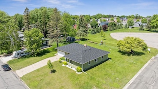 901 Forest Ave, Albany, MN 56307