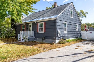 40 Underhill St, Nashua, NH 03060
