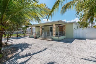64 E 65th St, Hialeah, FL 33013