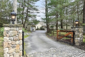 45 Tucker Hollow Rd, Foster, RI 02825