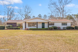 102 Lisenby Dr, Bonifay, FL 32425