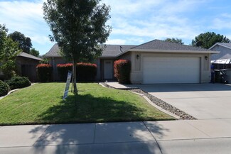 1069 Monterra Ln, Redding, CA 96002