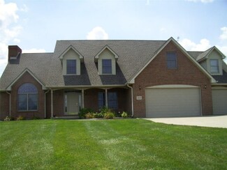 2615 Lakeview Dr, New Castle, IN 47362